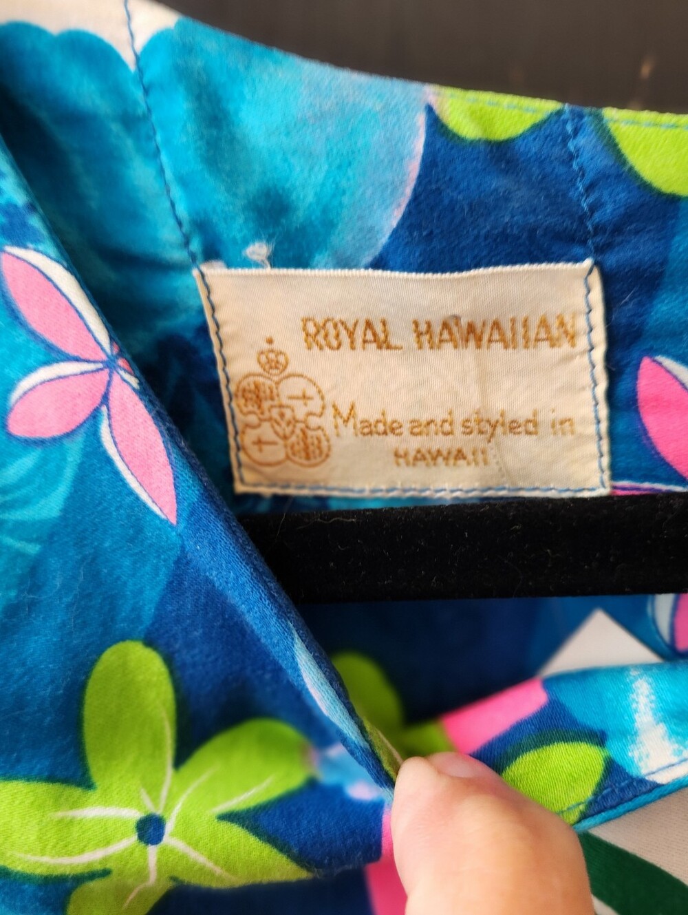 Royal Hawaiian Vintage floral Dress - Picture 2 of 6
